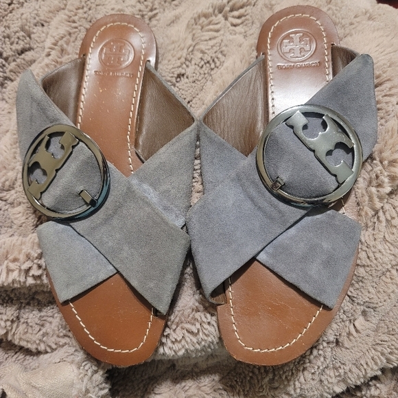 Tory Burch Gray Suede sandals, in Excellent condition! Like New - Picture 6 of 6